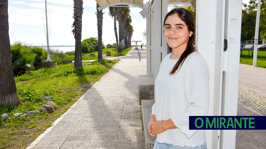 Da adversidade às vitórias: o percurso de Inês Rico no triatlo Da adversidade às vitórias: o percurso de Inês Rico no triatlo