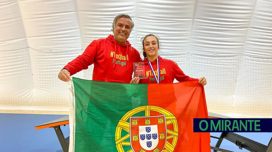 Leonor Pinho ganha medalha de bronze no Campeonato da Europa de Teqball sub-19