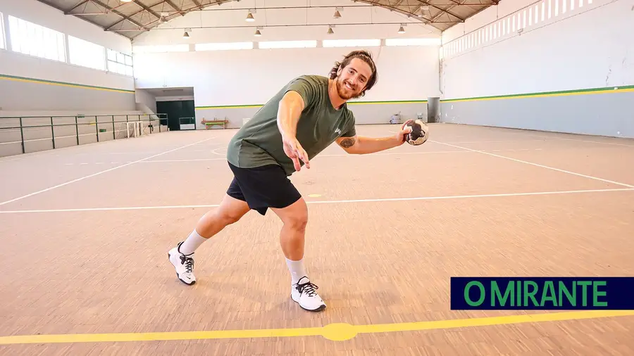 Jogador de andebol de Salvaterra de Magos voltou a vestir as cores da selecção