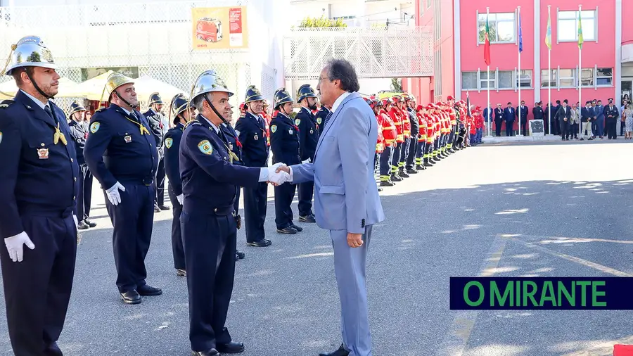 O 92º aniversário da Associação Humanitária dos Bombeiros Voluntários Torrejanos