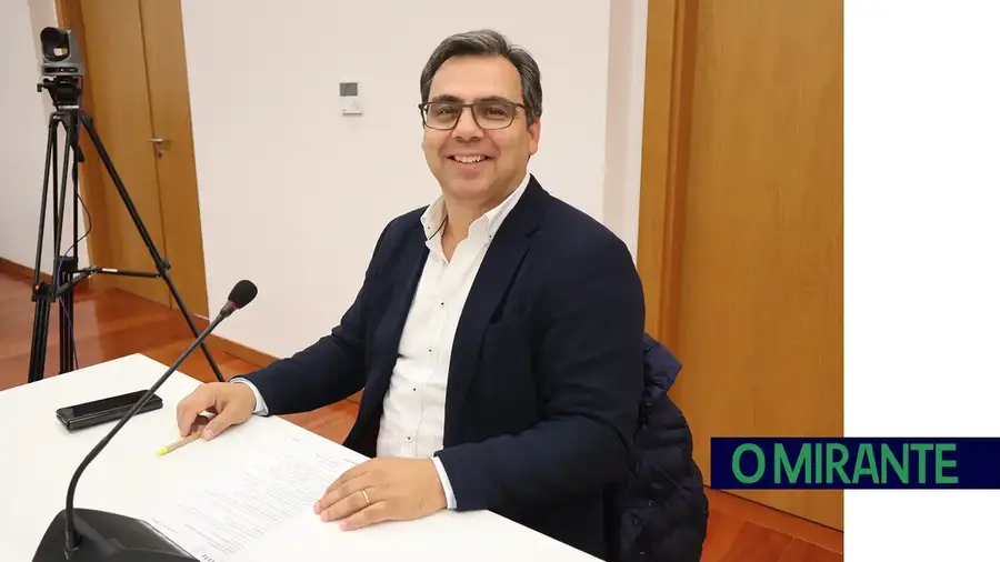 PSD de Torres Novas exige clarificação sobre resíduos das lagoas e ETARI da Fabrióleo PSD de Torres Novas exige clarificação sobre resíduos das lagoas e ETARI da Fabrióleo
