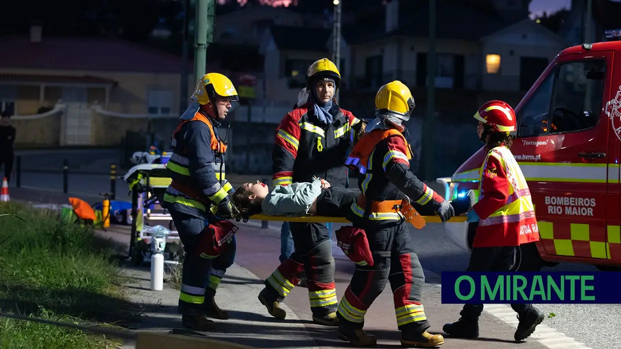 Simulacro de acidente rodoviário em Rio Maior