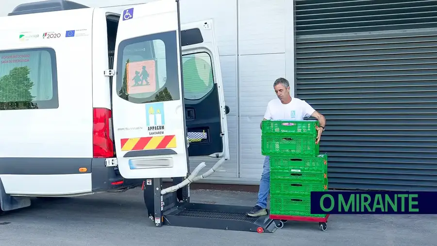 Mercadona na campanha do Banco Alimentar e distribui 90 toneladas de alimentos