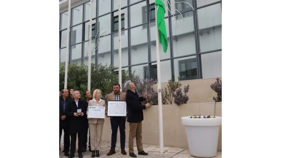 Município de Ourém volta a receber distinção pela adopção de políticas de sustentabilidade Município de Ourém volta a receber distinção pela adopção de políticas de sustentabilidade