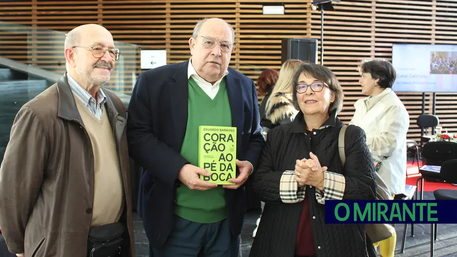 Médico-cirurgião Eduardo Barroso apresentou livro no Cartaxo