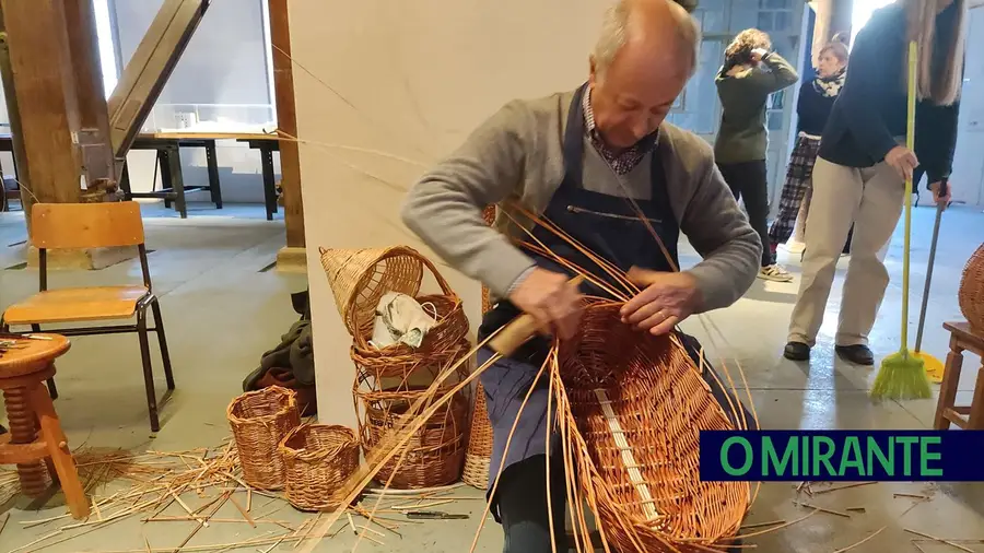 Curso de cestaria para preservar tradições do concelho de Tomar