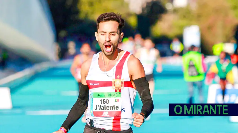João Valente com boa estreia na elite mundial da maratona