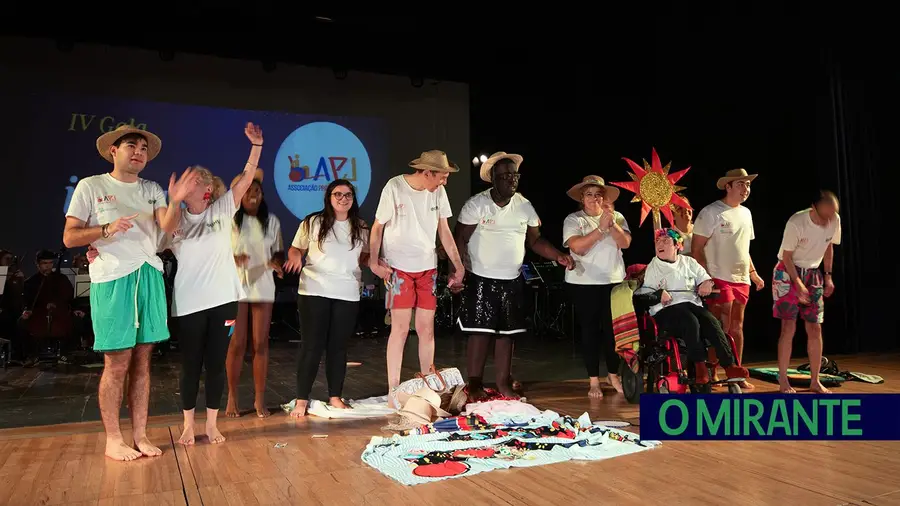 Gala para a inclusão exaltou a diferença e a solidariedade em Alverca Gala para a inclusão exaltou a diferença e a solidariedade em Alverca