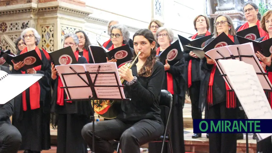 Concerto de Natal encheu Sé Catedral de Santarém Concerto de Natal encheu Sé Catedral de Santarém