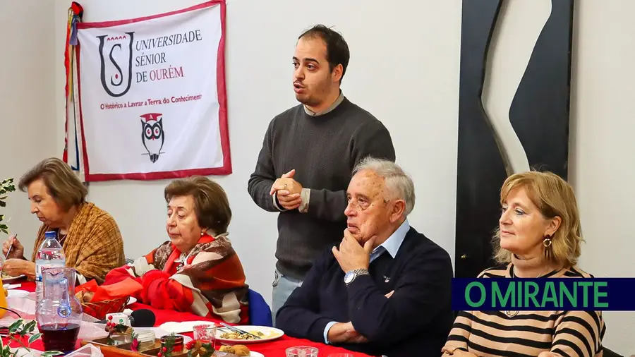 Universidade Sénior de Ourém reuniu comunidade em almoço de Natal Universidade Sénior de Ourém reuniu comunidade em almoço de Natal
