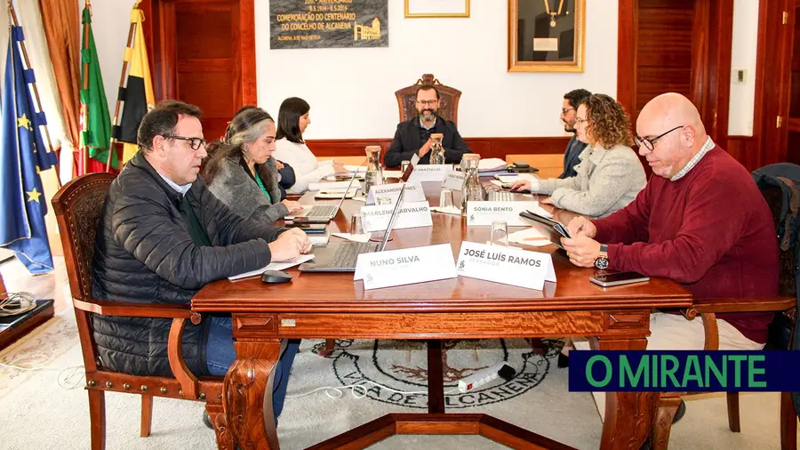 Alcanena com maior orçamento de sempre à boleia de fundos comunitários Alcanena com maior orçamento de sempre à boleia de fundos comunitários