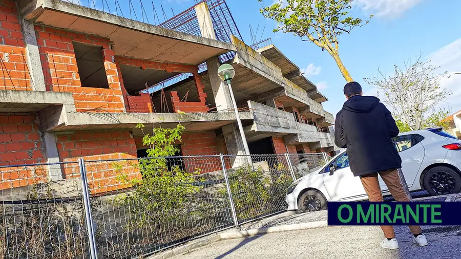 Tribunal baixa indemnização a pagar pela Câmara de VFX a promotor imobiliário Tribunal baixa indemnização a pagar pela Câmara de VFX a promotor imobiliário