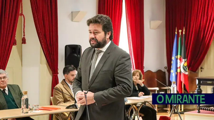Projecto pioneiro de iluminação pública em Tomar já dá resultados Projecto pioneiro de iluminação pública em Tomar já dá resultados