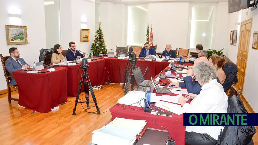 Autarcas pedem melhorias no refeitório municipal de VFX Autarcas pedem melhorias no refeitório municipal de VFX