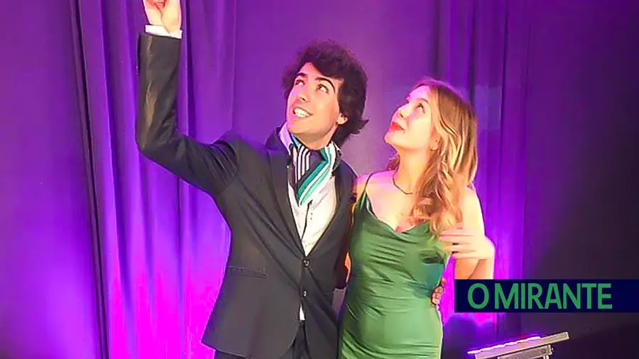 Um grupo de teatro que acrescentou valor ao trabalho da Sociedade Filarmónica Ferreirense Um grupo de teatro que acrescentou valor ao trabalho da Sociedade Filarmónica Ferreirense