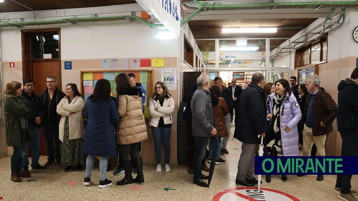 Caxarias inaugurou obras de requalificação de escola