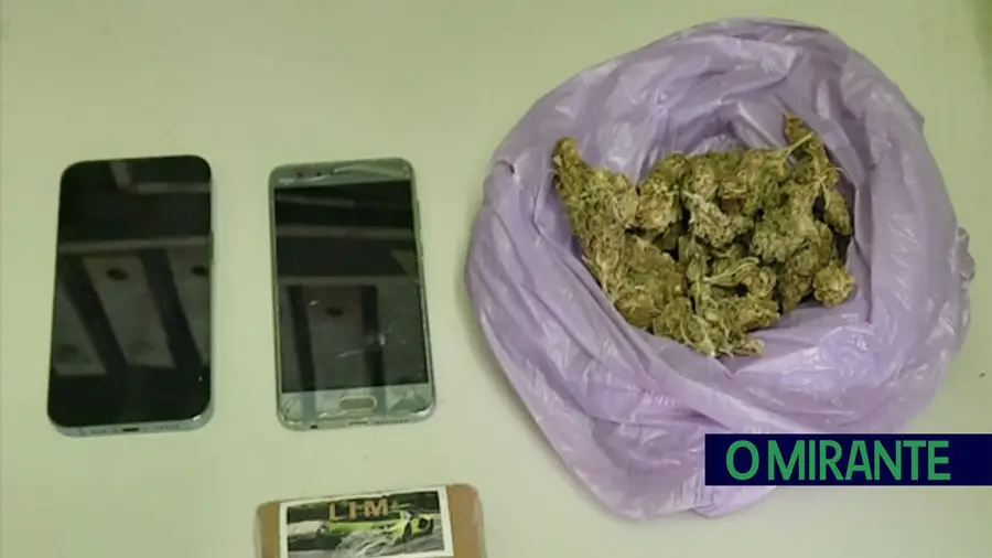 Jovem detido na Tapada por tráfico de estupefacientes Jovem detido na Tapada por tráfico de estupefacientes