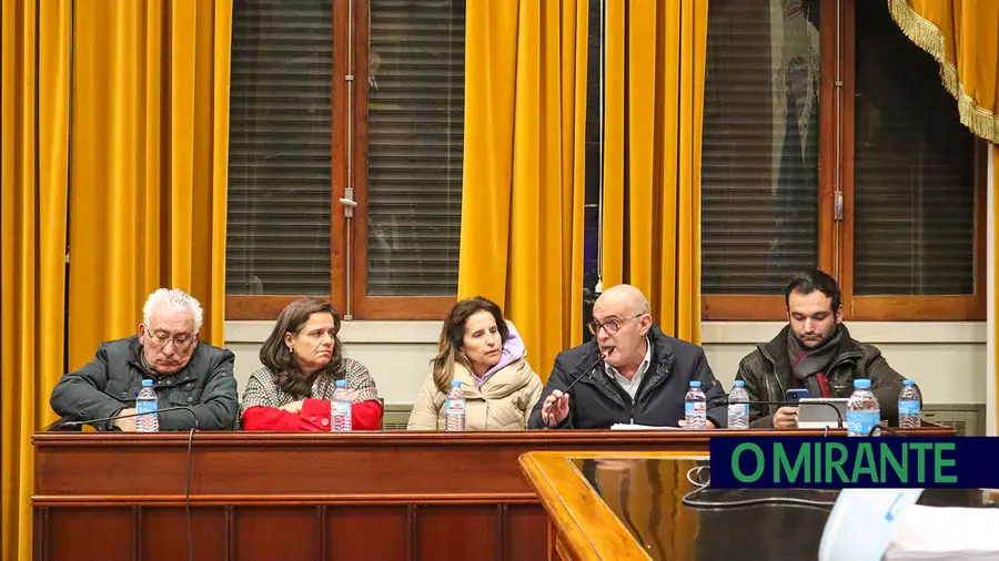 Instalação de unidade agroalimentar em Azinhaga gerou debate na assembleia municipal