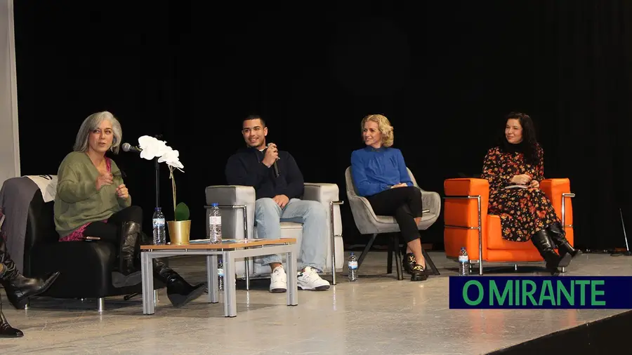 Palestra incentivou pais no Entroncamento a apoiarem a orientação vocacional dos filhos Palestra incentivou pais no Entroncamento a apoiarem a orientação vocacional dos filhos