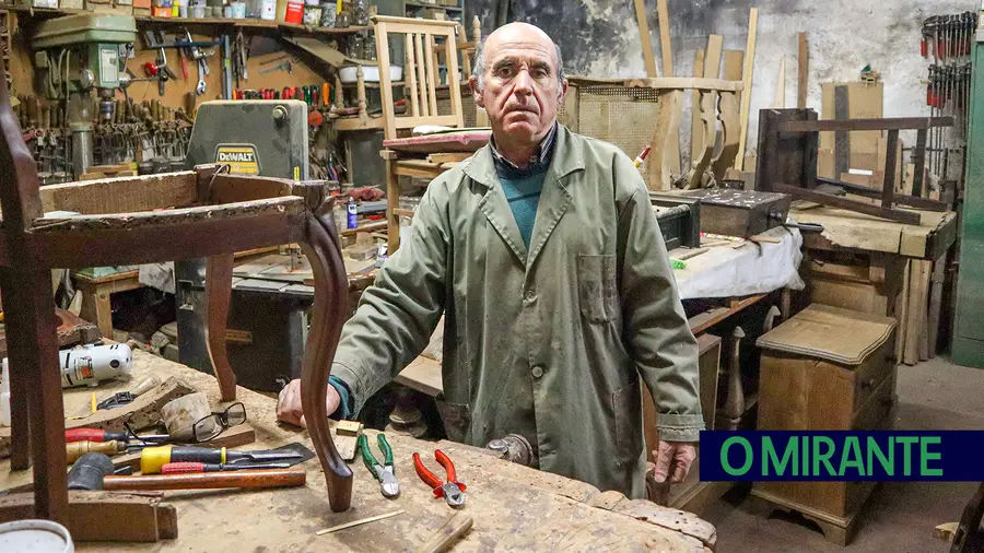 Carlos Lopes trabalha há meio século na arte do restauro