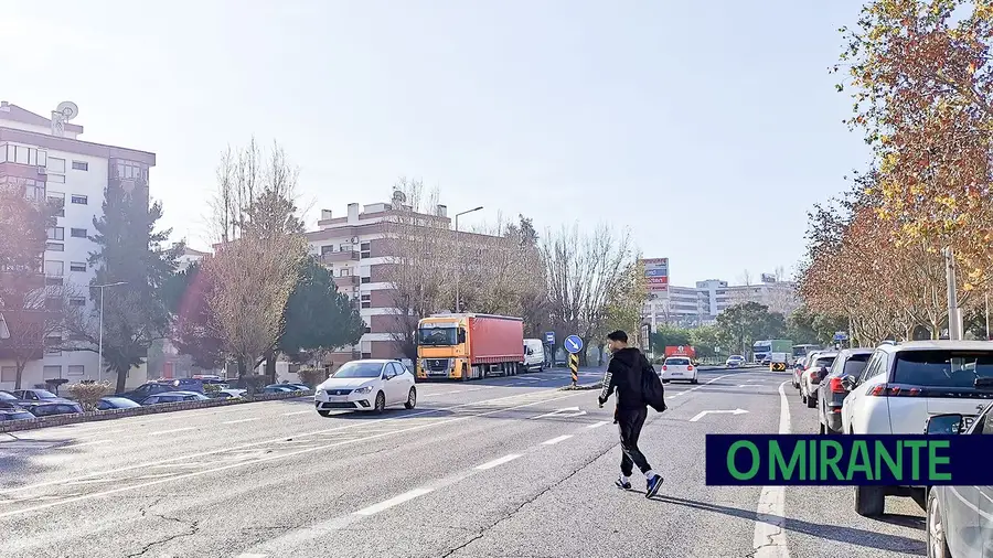 Mudanças na toponímia dão dores de cabeça a quem vive junto à Nacional 10 em VFX Mudanças na toponímia dão dores de cabeça a quem vive junto à Nacional 10 em VFX