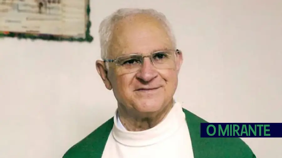 Faleceu o antigo padre de Almeirim, António Garcia Faleceu o antigo padre de Almeirim, António Garcia