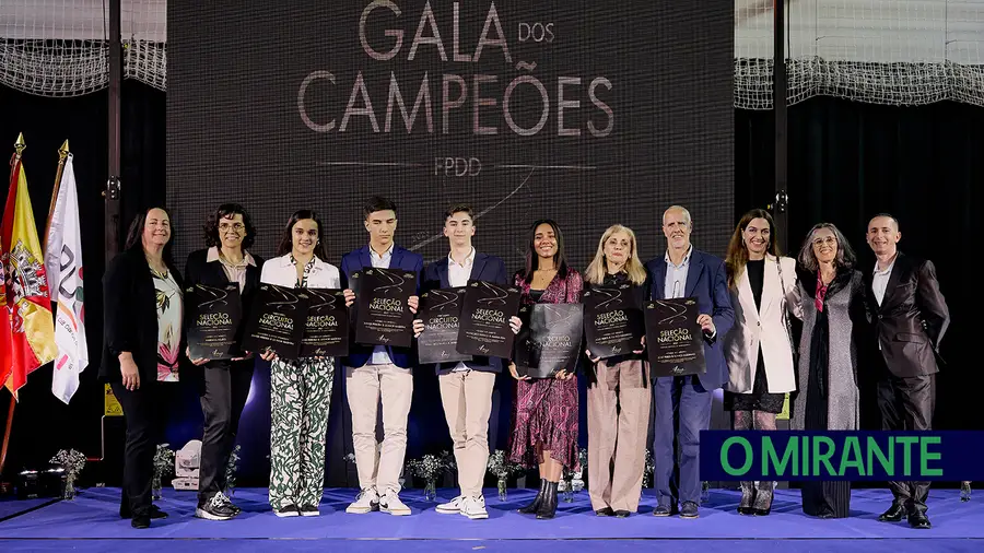 Atletas da NewStarDance distinguidos na Gala dos Campeões de Dança Desportiva