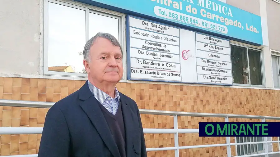 A Clínica Central do Carregado está ao serviço da população há quarenta anos A Clínica Central do Carregado está ao serviço da população há quarenta anos