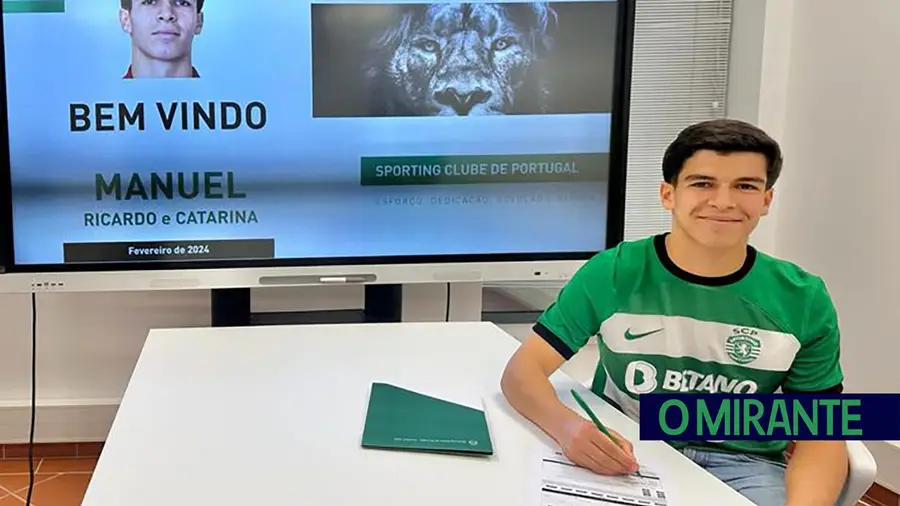 Jovem futebolista da Académica de Santarém assina pelo Sporting