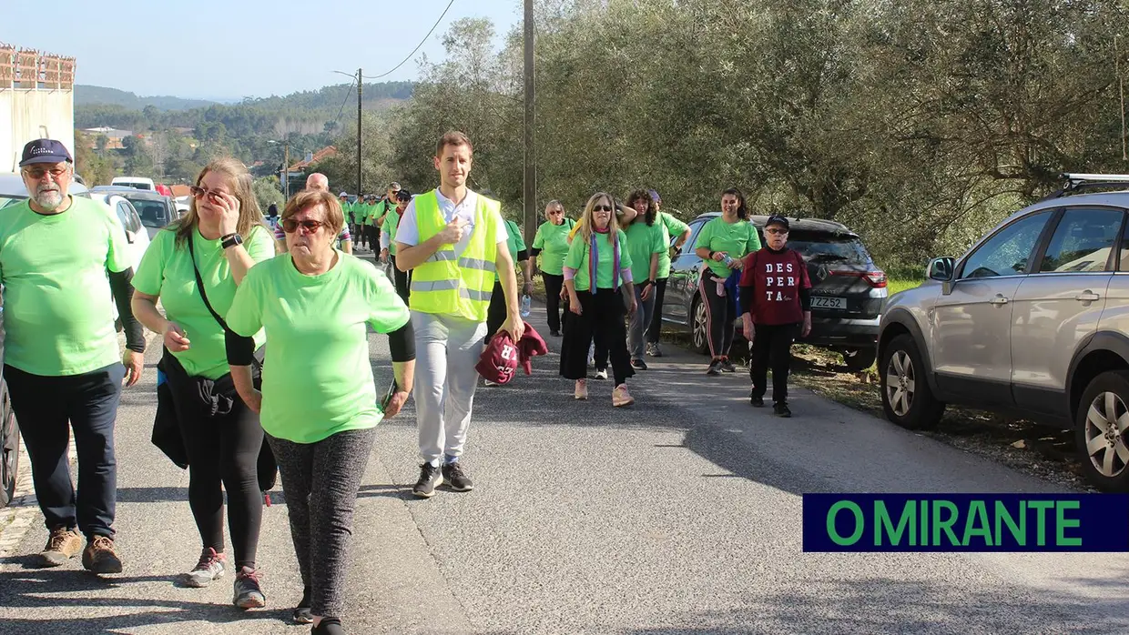 Caminhada na freguesia de Abrã promoveu actividade física