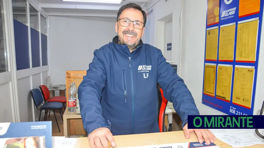 Um empresário perfeccionista para quem a equipa é como uma família Um empresário perfeccionista para quem a equipa é como uma família
