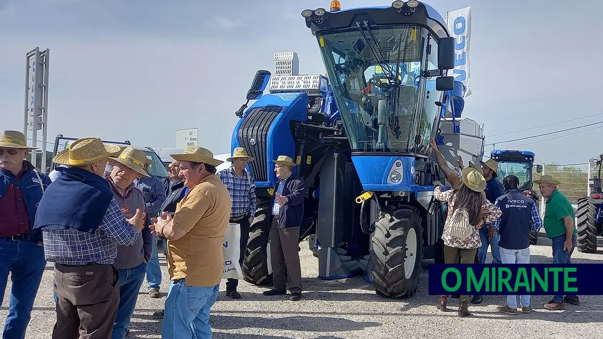 NCN apresentou máquinas New Holland com a presença de especialistas da marca