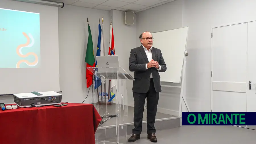 Cirurgião João Fernandes esteve em Santarém para falar sobre Centros de Responsabilidade Integrados