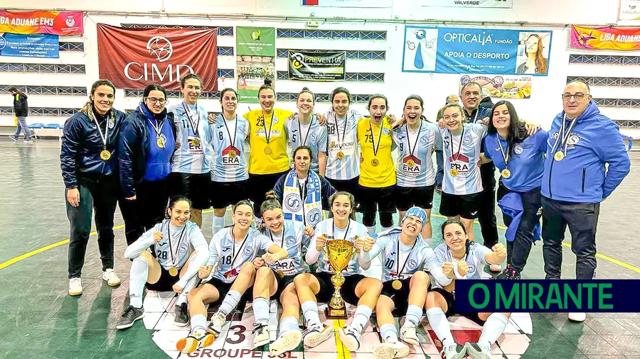 Futsal do Vitória de Santarém conquista três títulos num dia