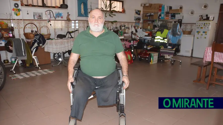 Há meia década que morador sem pernas do Forte da Casa aguarda por justiça Há meia década que morador sem pernas do Forte da Casa aguarda por justiça