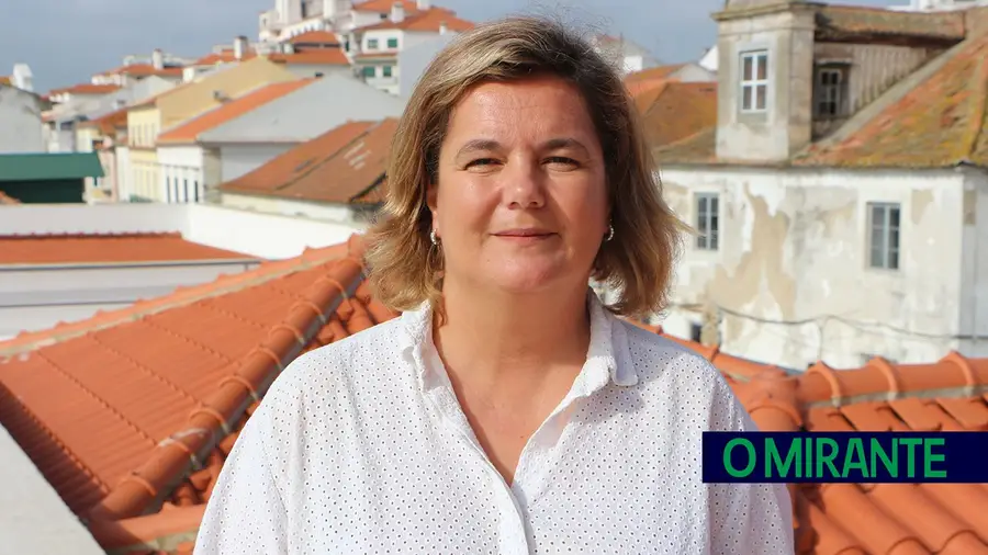 Vereadora do Chega acusa presidente da Câmara de Azambuja de linguagem ofensiva Vereadora do Chega acusa presidente da Câmara de Azambuja de linguagem ofensiva