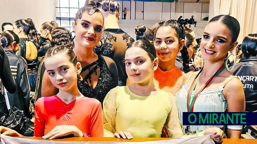 Gabriela Antunes vice-campeã nacional de dança desportiva Gabriela Antunes vice-campeã nacional de dança desportiva