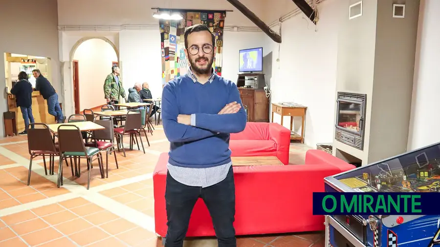 Sport Clube Operário é a associação que dá vida à aldeia de Cem Soldos Sport Clube Operário é a associação que dá vida à aldeia de Cem Soldos