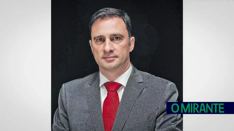 Economia pelas horas da morte Economia pelas horas da morte