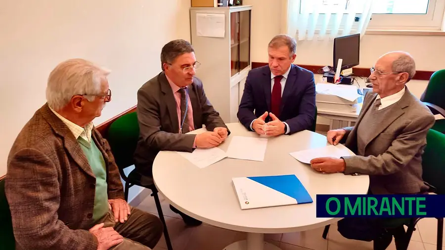 Reforço de médicos em Abrantes em parceria com sector social Reforço de médicos em Abrantes em parceria com sector social