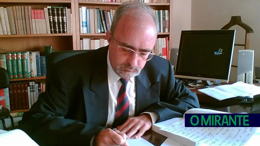 Cerimónias fúnebres do advogado José Amaral realizam-se esta sexta-feira Cerimónias fúnebres do advogado José Amaral realizam-se esta sexta-feira