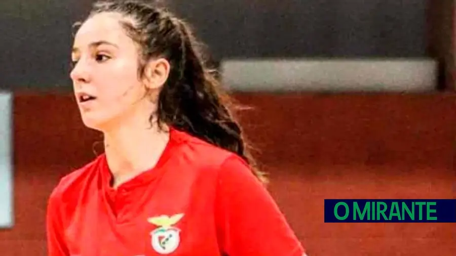 Madalena Cabaço na selecção nacional de andebol sub-16