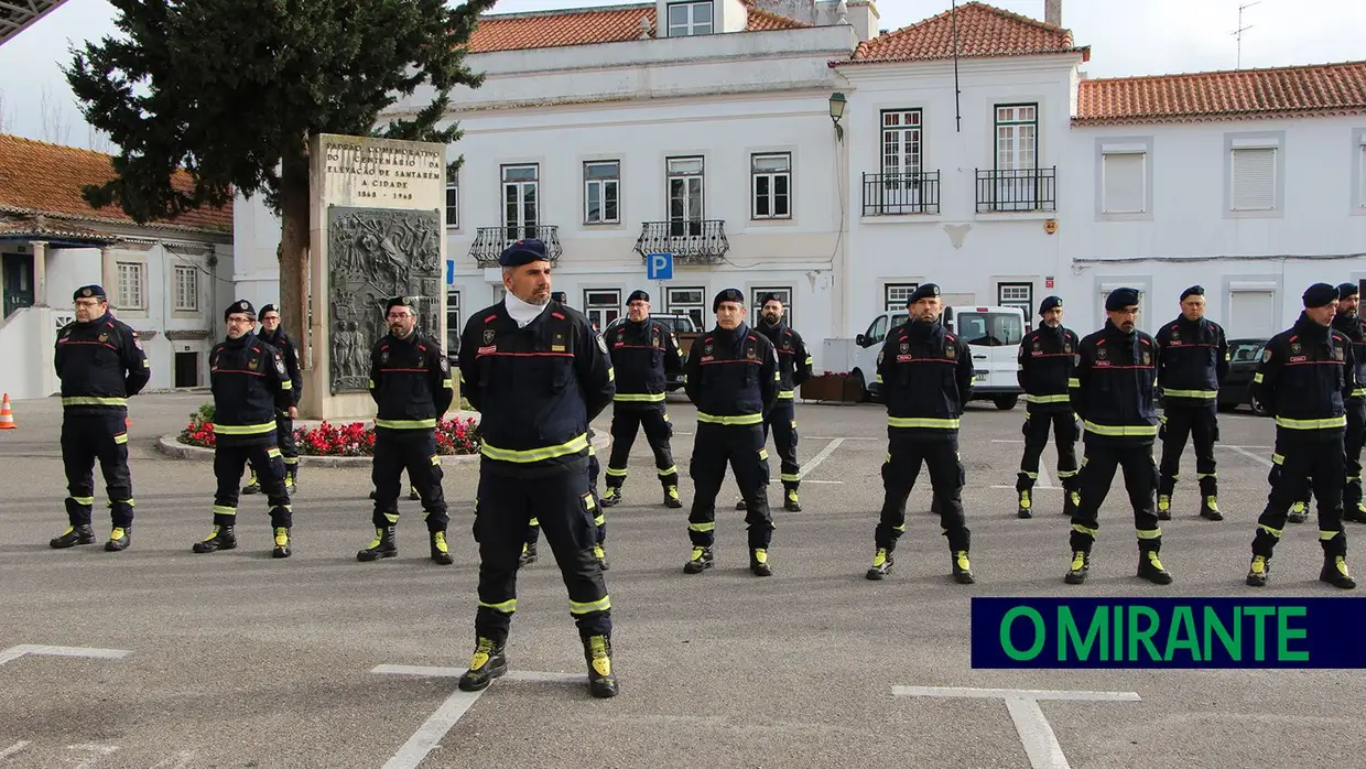 Bombeiros Sapadores de Santarém distinguidos no feriado municipal