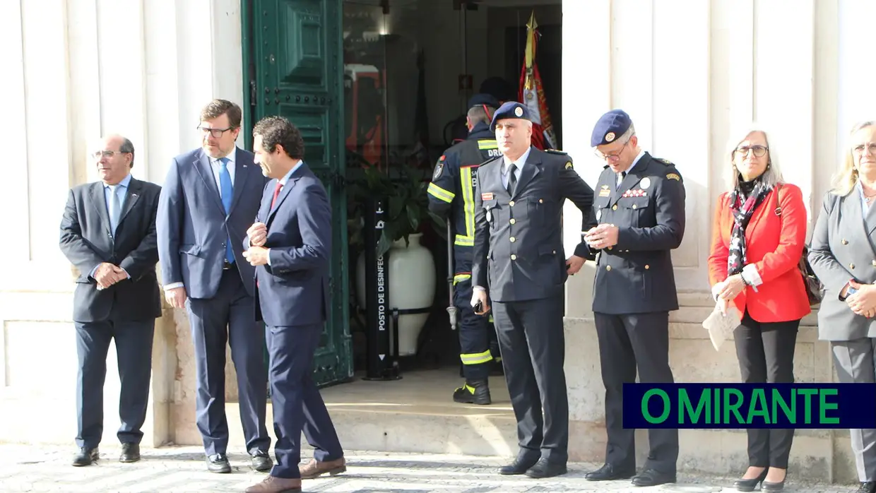 Bombeiros Sapadores de Santarém distinguidos no feriado municipal