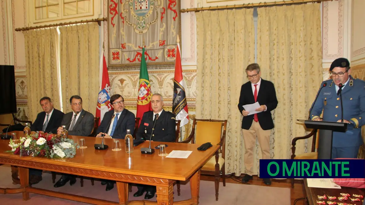 Bombeiros Sapadores de Santarém distinguidos no feriado municipal