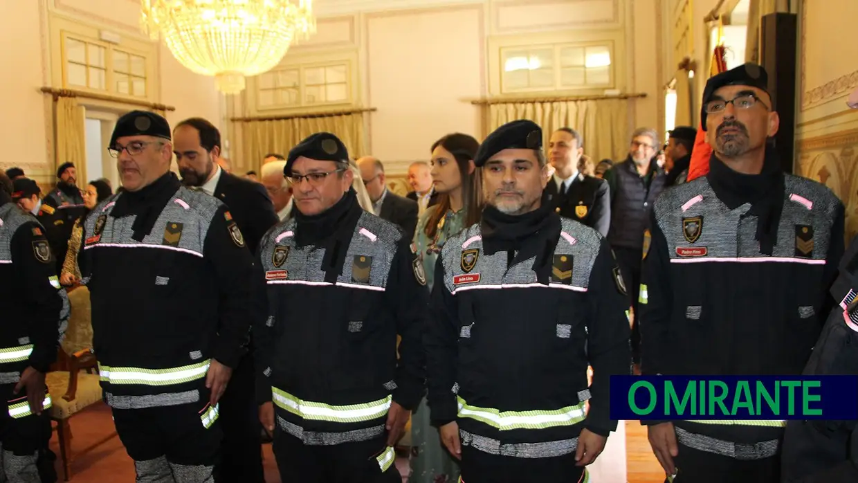 Bombeiros Sapadores de Santarém distinguidos no feriado municipal