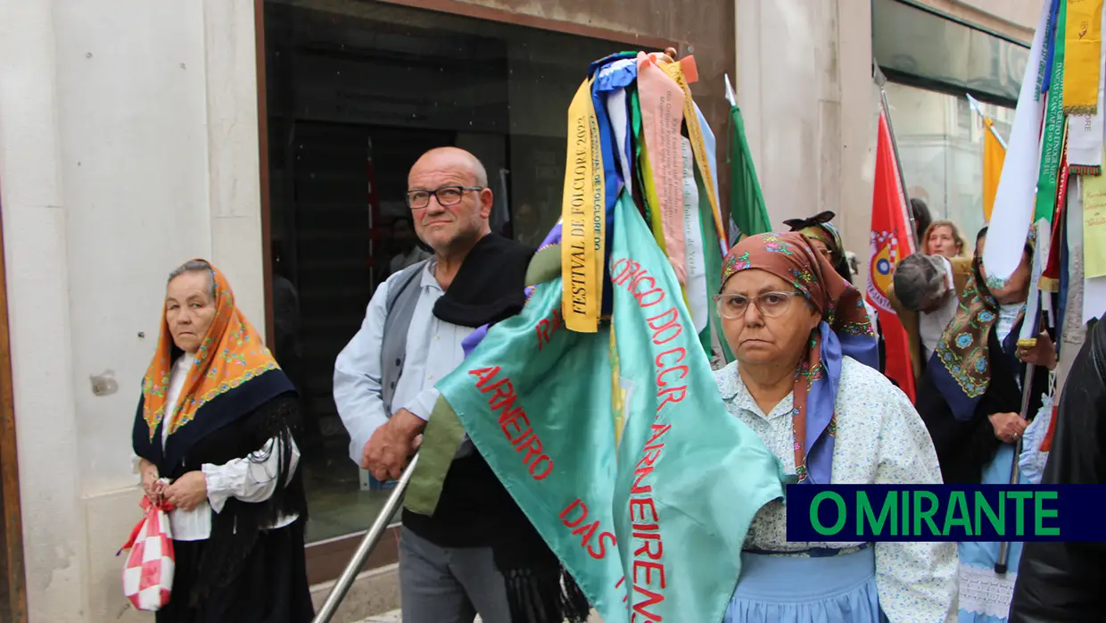 Procissão em honra de São José em Santarém mobilizou centenas de participantes
