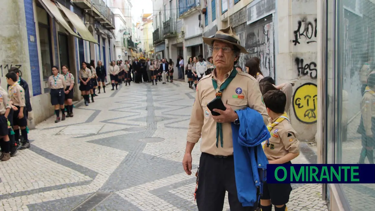 Procissão em honra de São José em Santarém mobilizou centenas de participantes