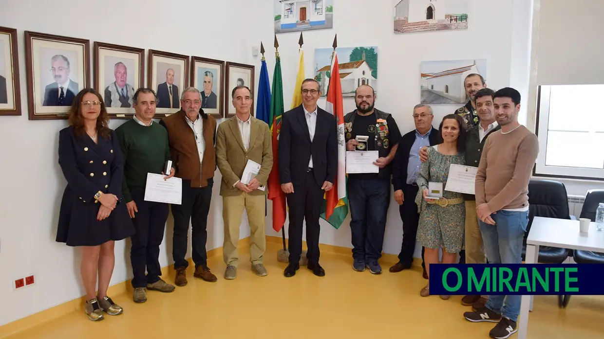 Freguesia de Ferreira do Zêzere homenageou personalidades e instituições