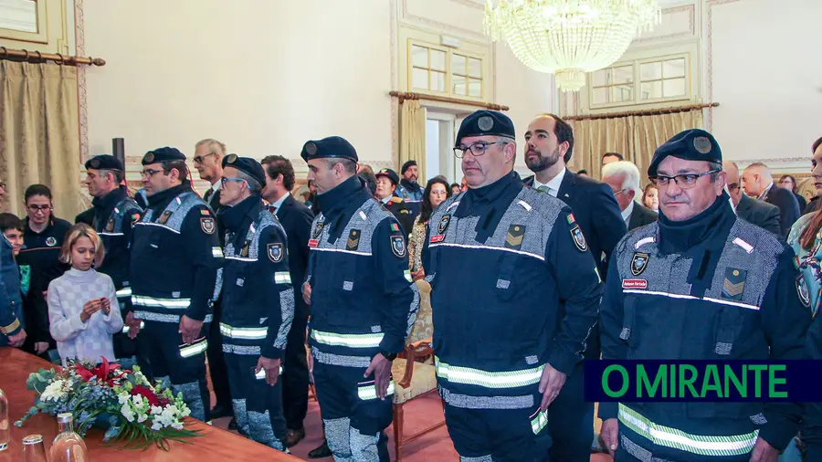 Bombeiros Sapadores de Santarém distinguidos no feriado municipal